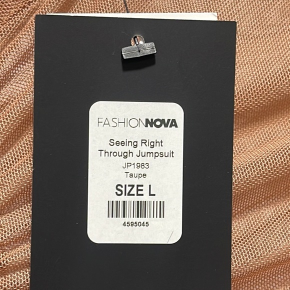 Woman’s Jumpsuit - Large - Picture 7 of 7